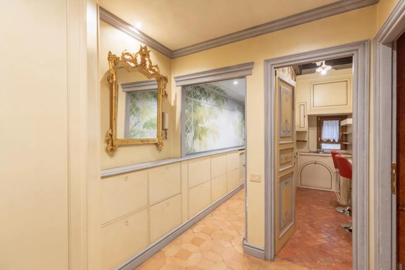 Antique Luxury House * Rom